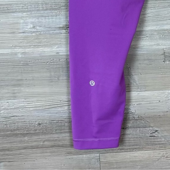 Lululemon Bright Purple Athletic Leggings - Picture 4 of 6